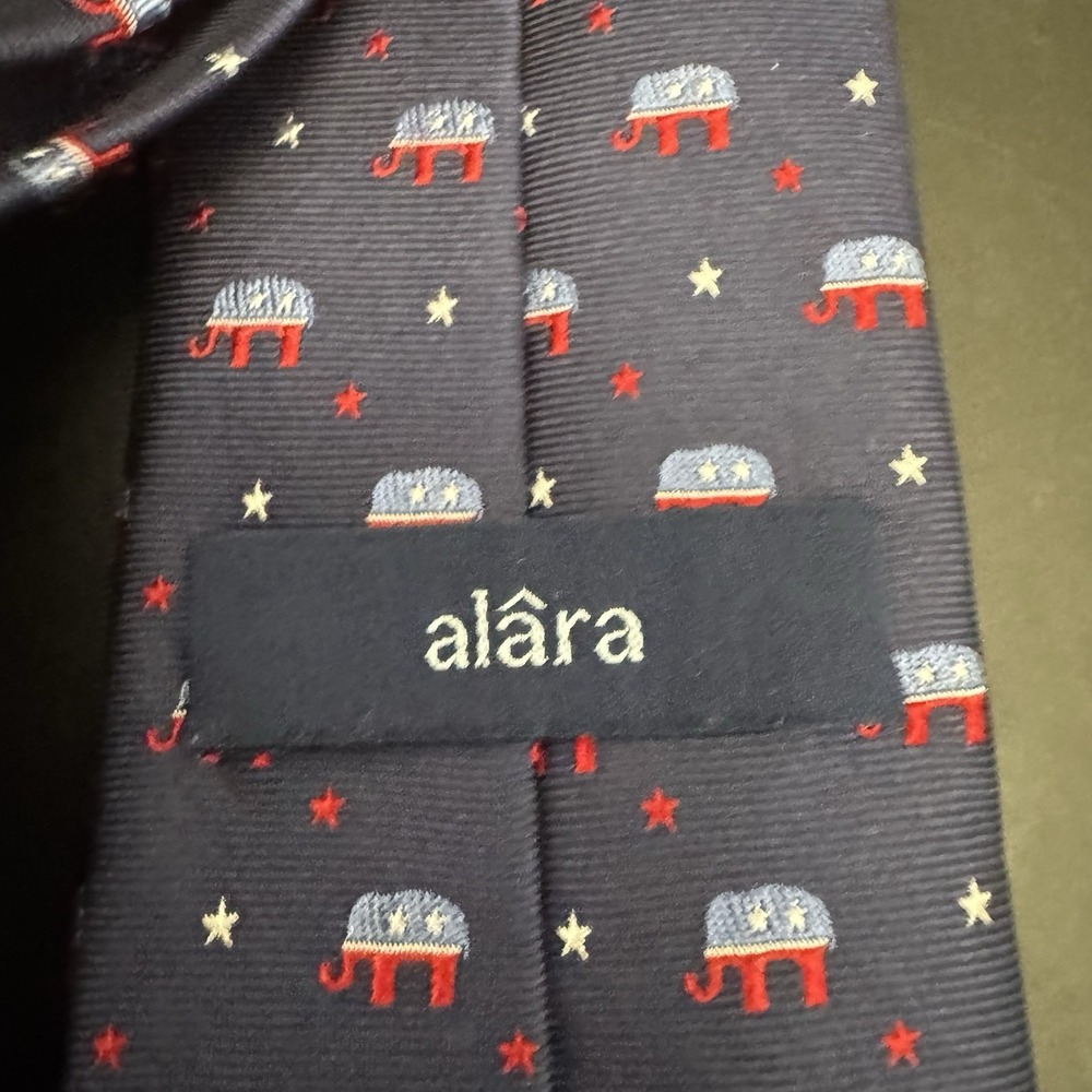 Alara Elephant American Pride 100% Silk Tie Made in USA - Picture 3 of 5